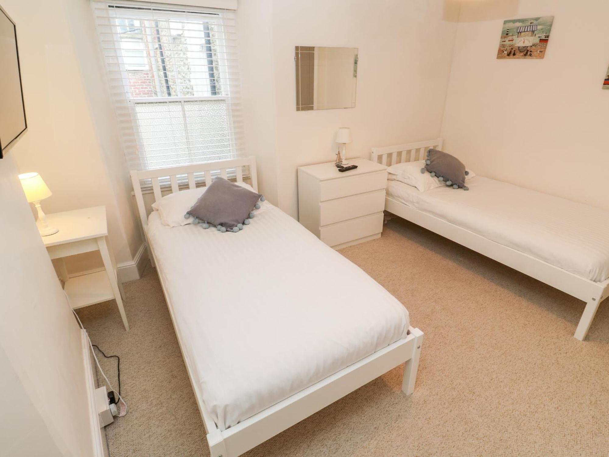 Bay Tree Cottage Лу Екстериор снимка